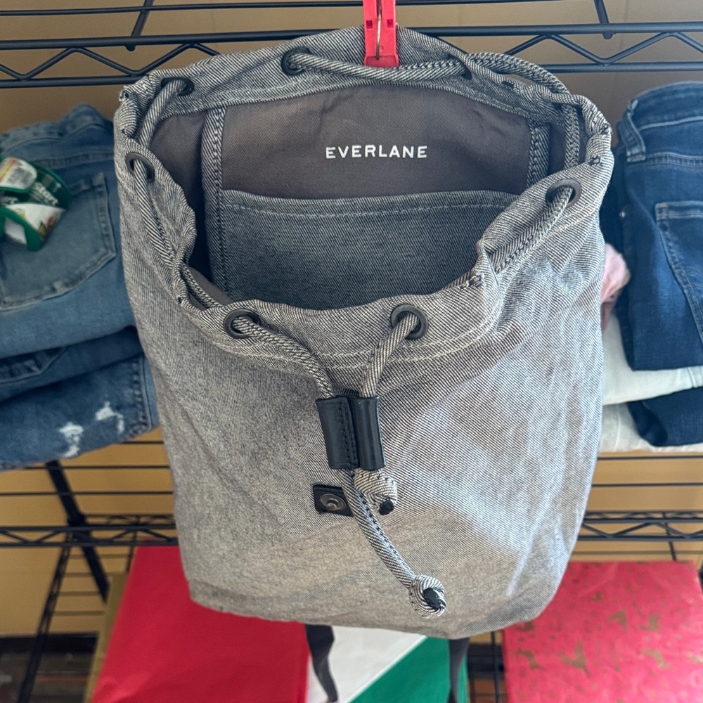 Everlane Charcoal Drawstring Backpack